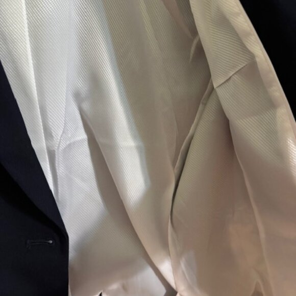 H&M Single-Breasted Fitted Notched Lapel White Lining Navy Blazer Sz 8 - Picture 2 of 6